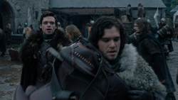 extant_GameOfThrones_1x02-TheKingsroad_1894