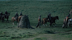 extant_GameOfThrones_1x02-TheKingsroad_1973