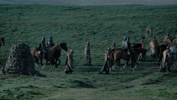 extant_GameOfThrones_1x02-TheKingsroad_1977