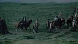 extant_GameOfThrones_1x02-TheKingsroad_1979