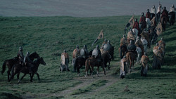 extant_GameOfThrones_1x02-TheKingsroad_1988