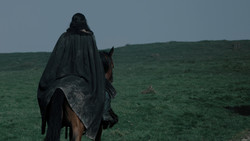 extant_GameOfThrones_1x02-TheKingsroad_2025