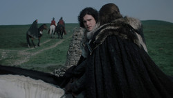 extant_GameOfThrones_1x02-TheKingsroad_2033