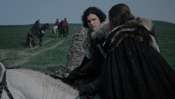 extant_GameOfThrones_1x02-TheKingsroad_2037