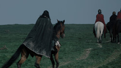 extant_GameOfThrones_1x02-TheKingsroad_2048