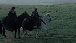 extant_GameOfThrones_1x02-TheKingsroad_2100
