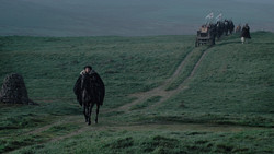extant_GameOfThrones_1x02-TheKingsroad_2130
