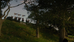 extant_GameOfThrones_1x02-TheKingsroad_2150