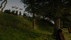 extant_GameOfThrones_1x02-TheKingsroad_2153