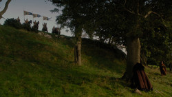 extant_GameOfThrones_1x02-TheKingsroad_2155