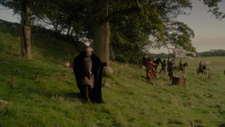 extant_GameOfThrones_1x02-TheKingsroad_2167