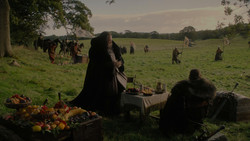 extant_GameOfThrones_1x02-TheKingsroad_2174