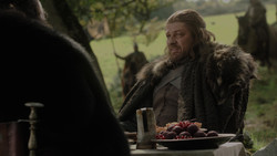 extant_GameOfThrones_1x02-TheKingsroad_2331