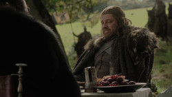extant_GameOfThrones_1x02-TheKingsroad_2333