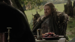 extant_GameOfThrones_1x02-TheKingsroad_2336