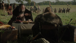 extant_GameOfThrones_1x02-TheKingsroad_2347
