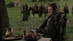 extant_GameOfThrones_1x02-TheKingsroad_2367