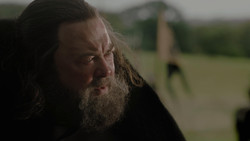 extant_GameOfThrones_1x02-TheKingsroad_2402