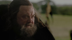extant_GameOfThrones_1x02-TheKingsroad_2464