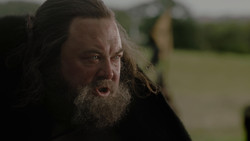 extant_GameOfThrones_1x02-TheKingsroad_2465