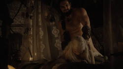 extant_GameOfThrones_1x02-TheKingsroad_2551