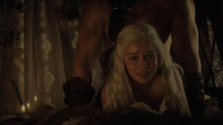extant_GameOfThrones_1x02-TheKingsroad_2582