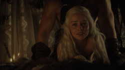 extant_GameOfThrones_1x02-TheKingsroad_2585