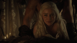 extant_GameOfThrones_1x02-TheKingsroad_2588