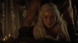extant_GameOfThrones_1x02-TheKingsroad_2590