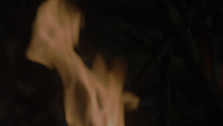 extant_GameOfThrones_1x02-TheKingsroad_2596