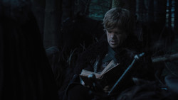 extant_GameOfThrones_1x02-TheKingsroad_2714