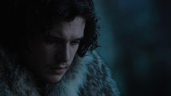 extant_GameOfThrones_1x02-TheKingsroad_2758