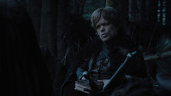 extant_GameOfThrones_1x02-TheKingsroad_2806