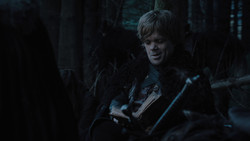 extant_GameOfThrones_1x02-TheKingsroad_2867
