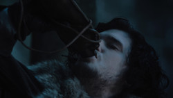extant_GameOfThrones_1x02-TheKingsroad_2946
