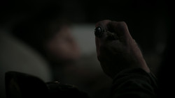 extant_GameOfThrones_1x02-TheKingsroad_2952