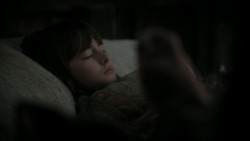 extant_GameOfThrones_1x02-TheKingsroad_2956