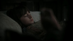 extant_GameOfThrones_1x02-TheKingsroad_2957