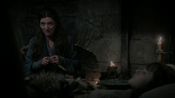 extant_GameOfThrones_1x02-TheKingsroad_2983