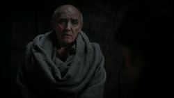 extant_GameOfThrones_1x02-TheKingsroad_3021