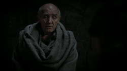 extant_GameOfThrones_1x02-TheKingsroad_3032