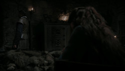 extant_GameOfThrones_1x02-TheKingsroad_3082