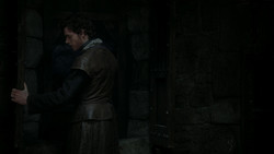 extant_GameOfThrones_1x02-TheKingsroad_3108