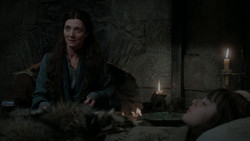 extant_GameOfThrones_1x02-TheKingsroad_3116