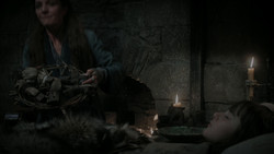extant_GameOfThrones_1x02-TheKingsroad_3159