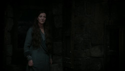 extant_GameOfThrones_1x02-TheKingsroad_3192