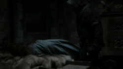 extant_GameOfThrones_1x02-TheKingsroad_3212