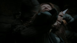 extant_GameOfThrones_1x02-TheKingsroad_3216