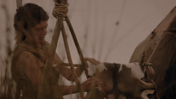 extant_GameOfThrones_1x02-TheKingsroad_3314