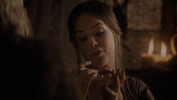 extant_GameOfThrones_1x02-TheKingsroad_3359